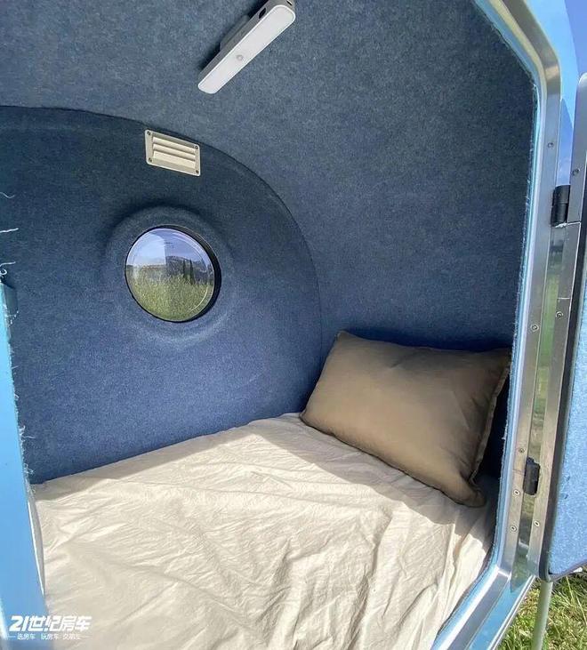 式浪漫！Nirvana Van自行车移动小窝不朽情缘首页29万元起54kg水滴房车的法(图3)