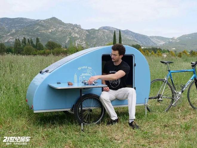 式浪漫！Nirvana Van自行车移动小窝不朽情缘首页29万元起54kg水滴房车的法(图9)