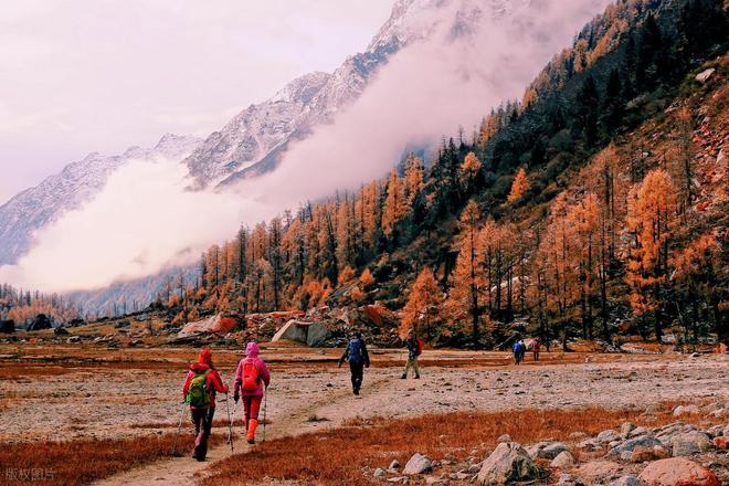 山长穿毕徒步地理手册：沉浸式穿越神山秘境