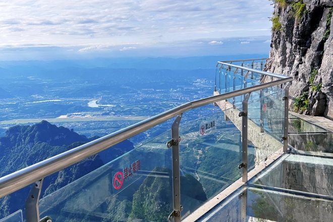 团队访谈：16个旅行场景的专业服务解码不朽情缘平台网站张家界众腾国旅玲玲导游(图3)